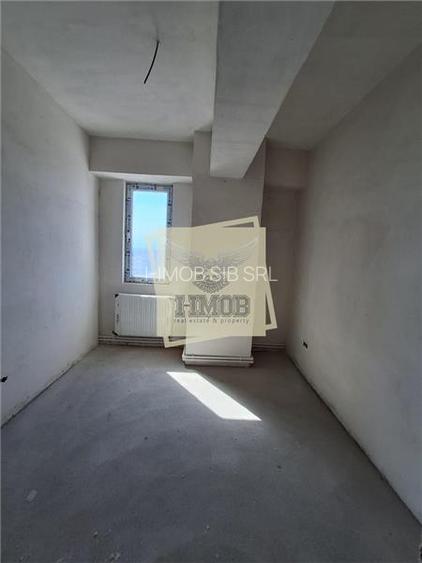 Apartament decomandat cu 3 camere  Mihai Viteazu - 11
