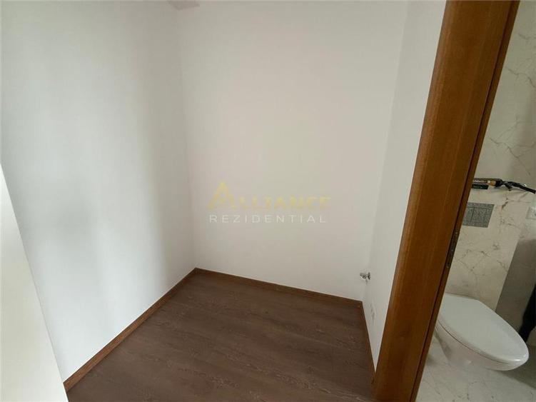 Casa moderna parter / 3 Camere / 2 Bai / Dressing / 2 minute STV