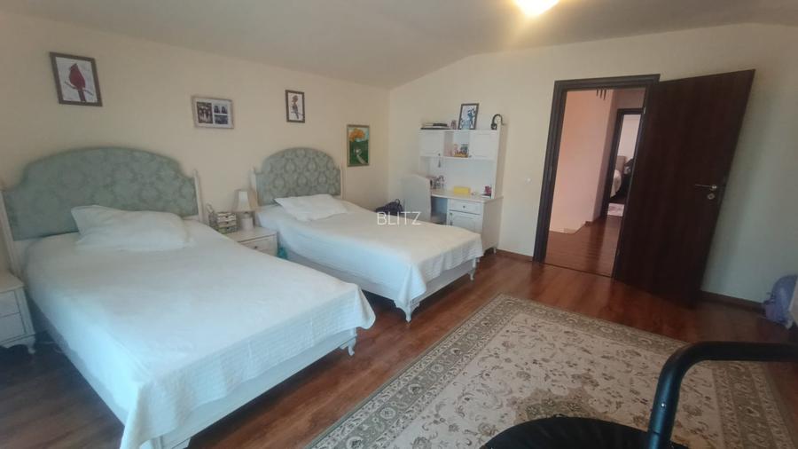 Casa de vanzare P+1, 200 mp, teren 421 mp, zona Ford - 6