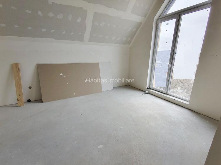 Casa cuplata, noua, intr-o zona de case- linistita,in Dambul Rotund - 21