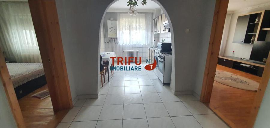 Apartament 2 Camere - Zona Școala Mihai Eminescu