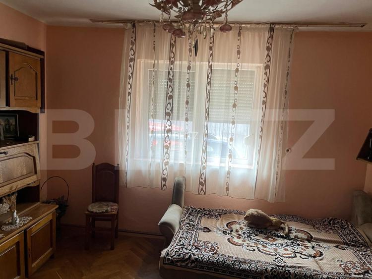 Vand casa in Oradea, intr-o zona linistita, aproape de centru comercial - 9