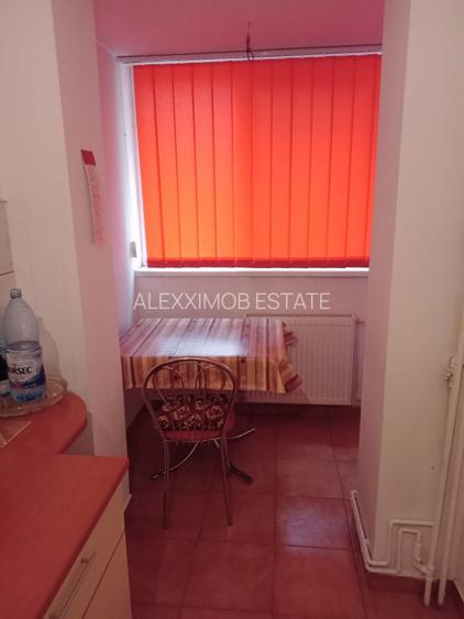 Apartament de Vanzare - Zona Brancoveanu - 55 mp - 11