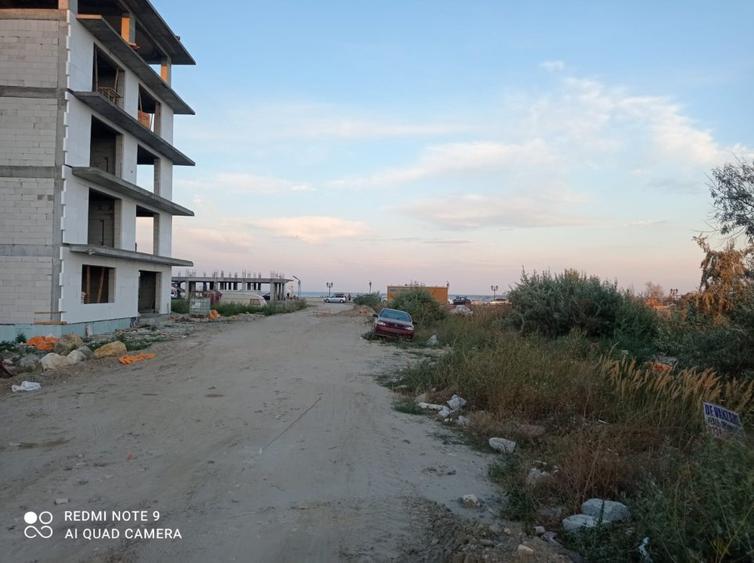 TEREN MAMAIA NORD 300 MP LANGA MARE