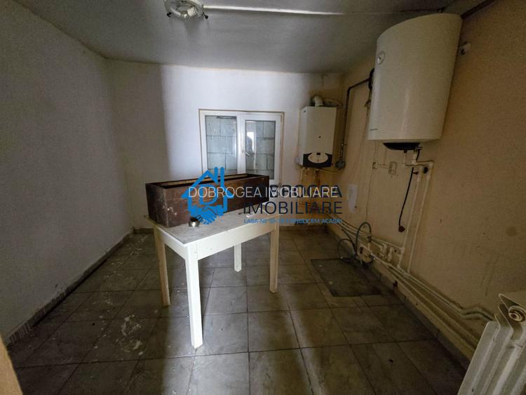 ZONA CENTRALA- CASA 3 CAMERE, TEREN 165MP