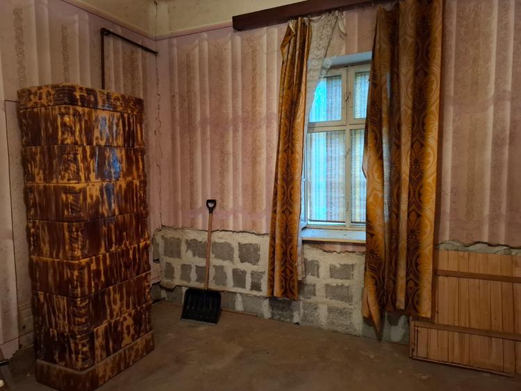Casa  4 camere  Strada V.Lucaciu colt  cu I.L. Caragiale in Nădlac