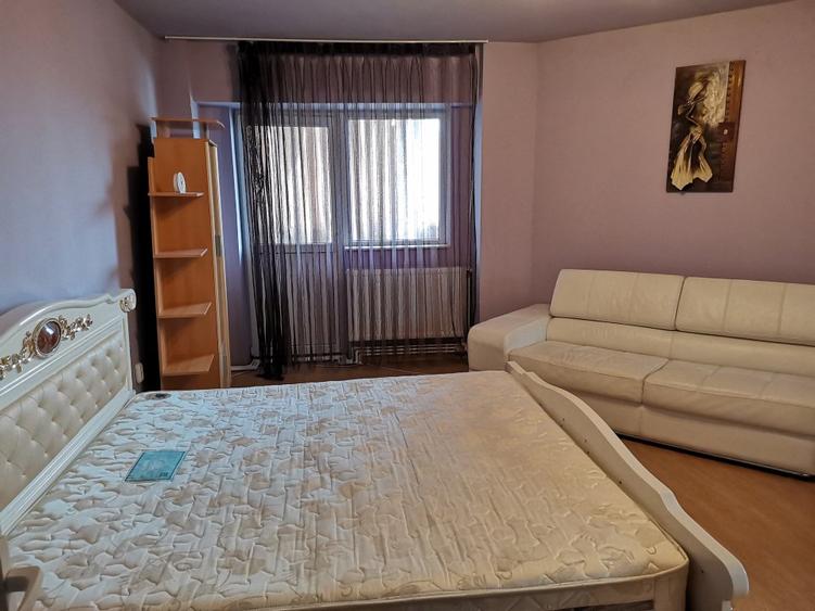 Studio mobilat,utilat cu centrala pe gaz