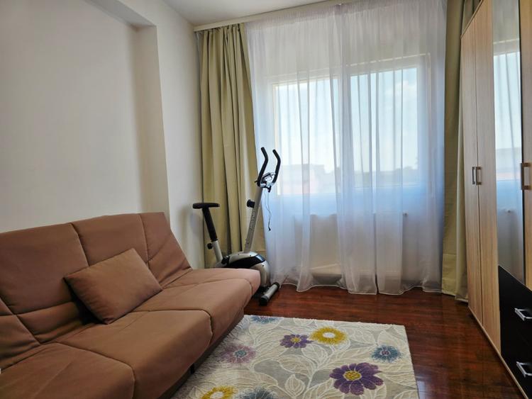 Apartament 3 camere central Otopeni, utilat si mobilat