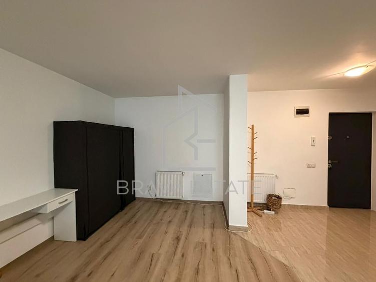 Apartament 53mp, 2 camere, cu parcare, zona Calea Baciului