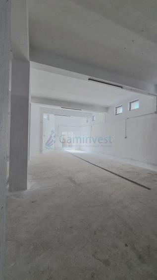 Spatiu comercial cu depozit potrivit pentru atelier sau showroom in Oradea