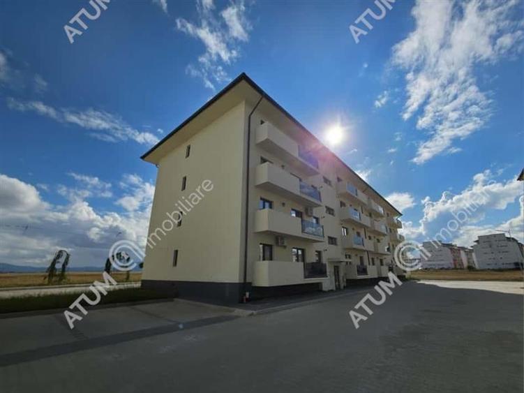 Apartament cu 3 camere balcon loc de parcare zona Doamna Stanca