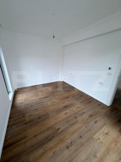 Casa 4 camere, 200 mp, teren 305 mp, zona Piata Chiriac - 11