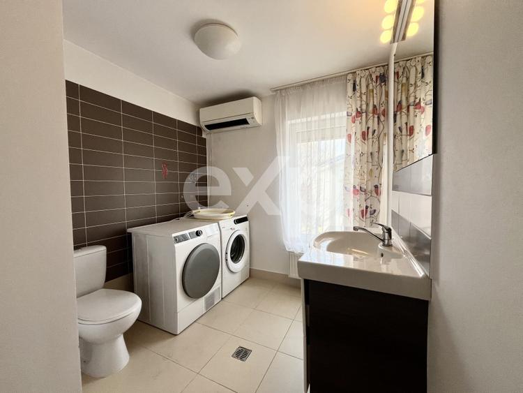 De vanzare vila individuala 7 camere mobilata si utilata complex Corbeanca