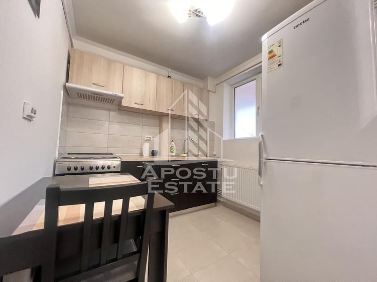 Apartament cu 2 camere, centrala proprie, zona facultatii de Medicina