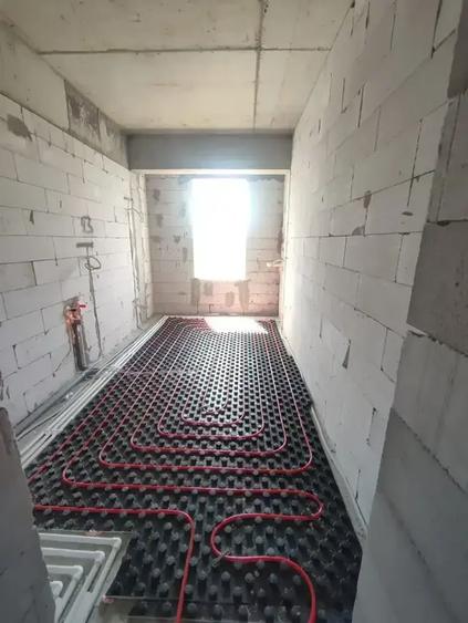 Apartament 3 camere super pret STB 3 minute parcare gratuita Pallady