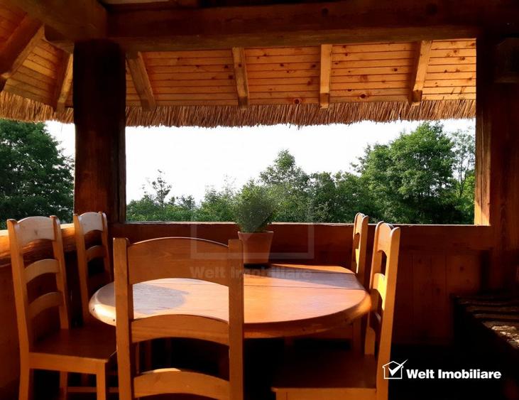 Casa rustica, exclusivista, 5 camere, 170 mp utili, 550 mp teren, Salicea