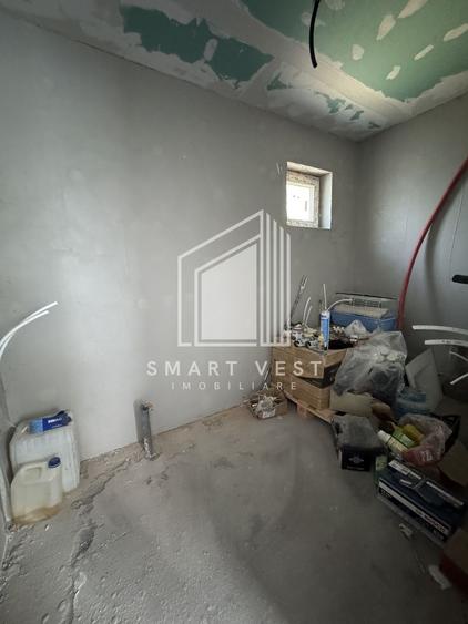 Casa semifinisata cu intrare comuna | 53 mp utili | Strada Luceafărul