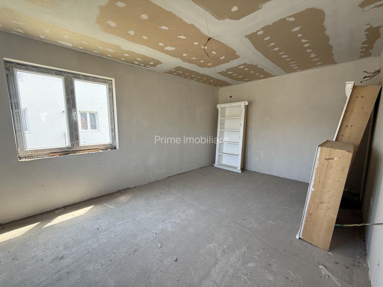 Casa semifinisata de vanzare | Cartier Recea | 604 mp teren| 104 mp utili. - 8
