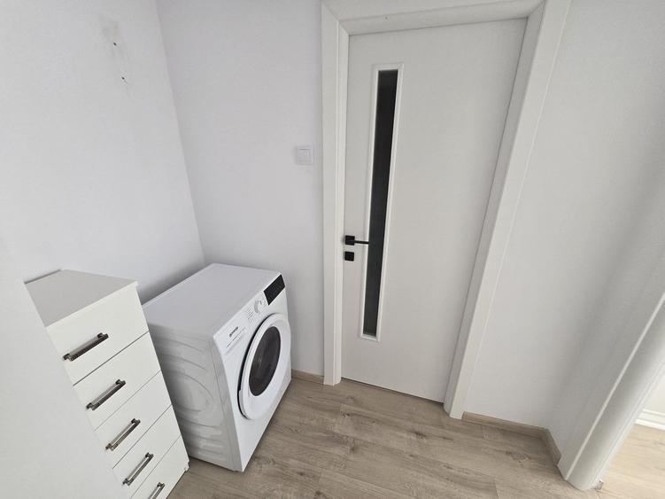 Apartament 2 camere,50mp+balcon,mobilat si utilat,lift nou