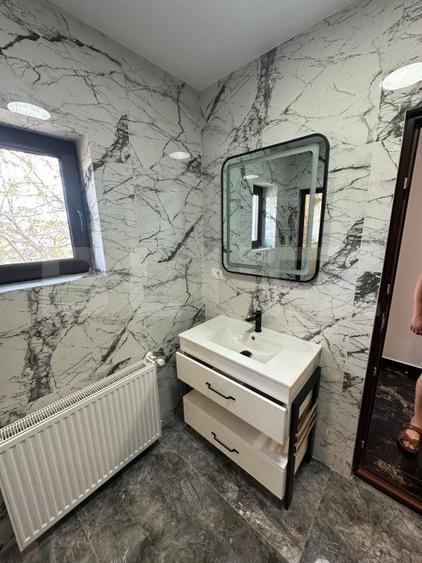 Cladire cu destinatii multiple, 200mp, zona Burdujeni