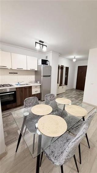 Apartament 2 camere bloc 2020, Tractorul Coresi