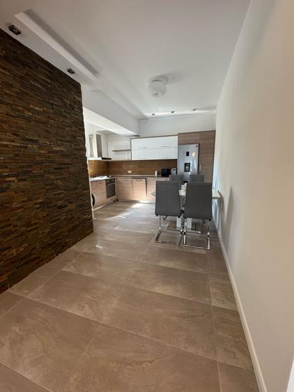 Apartament exclusivist - de lux, loc parcare subteran, cladire  eleganta, CENTRU