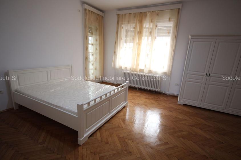 Spatios si renovat - 2