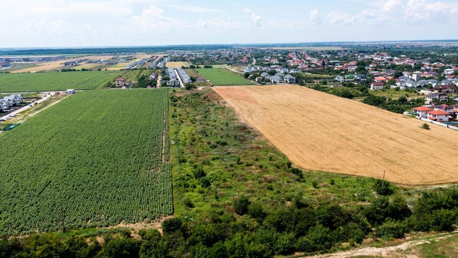Vanzare teren intravilan 8,600mp Dragomiresti-Vale - langa A0 si A1
