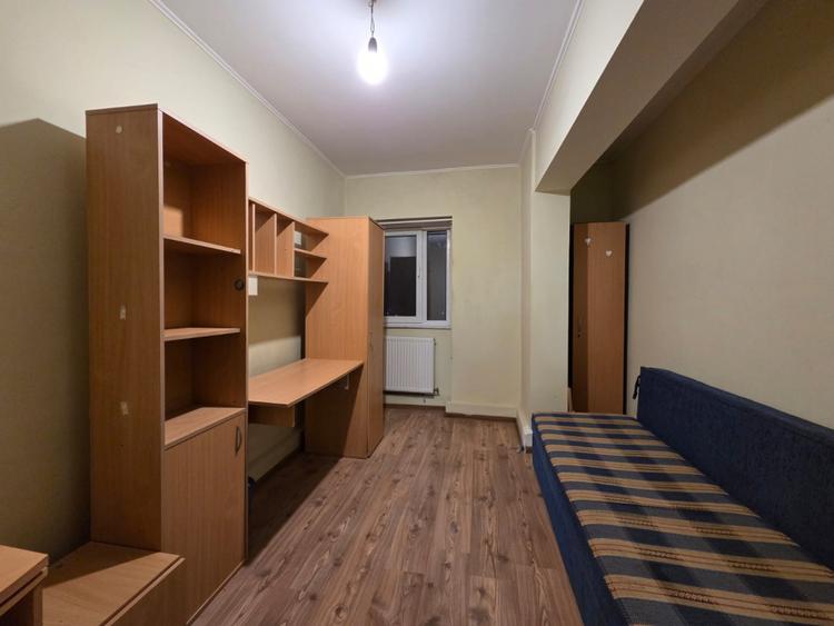 Apartament 3 camere-Dacia-Bicaz-etaj 3