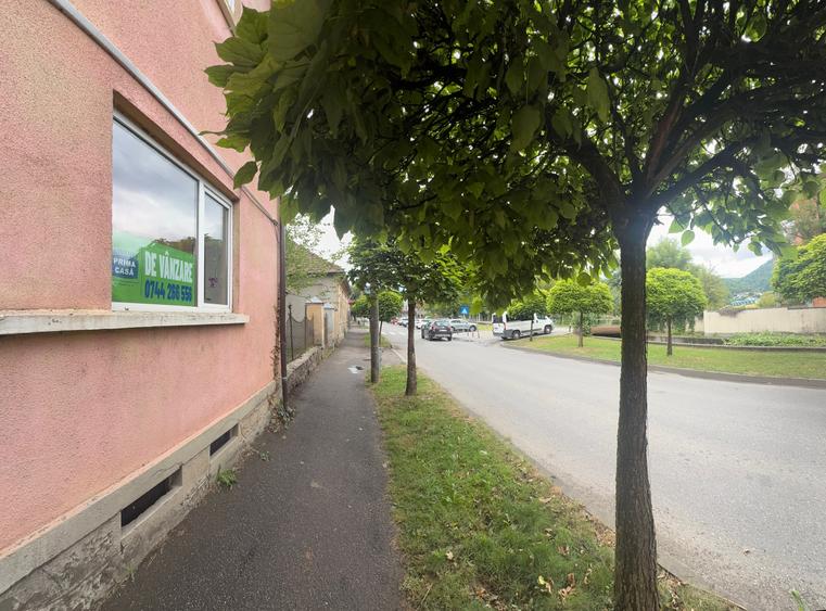 Apartament 3 camere la vilă, parter, zona Parcul Regina Maria!