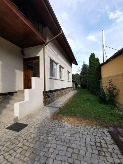 Casa individuala, complet renovata, pe Valea Draganului!