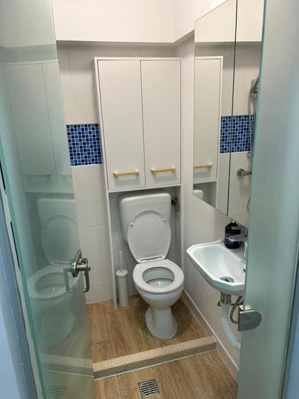 Dacia - Eminescu - Apartament 3 camere demisol/2 etaje - renovat-centrala termic