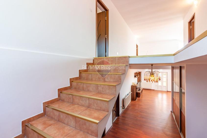 Casă / Vilă cu 6 camere de vânzare, Giurgiu, Crevedia mare - 11