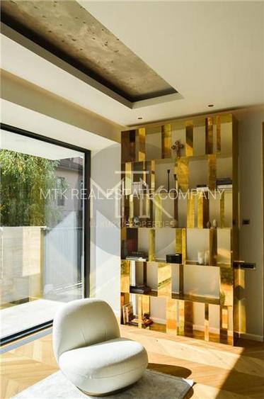 Exclusiv | Vila cu piscina lux -Baneasa I 5 Locuri de parcare
