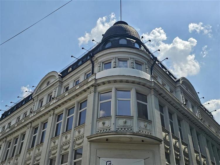 Matrix Office Building spatii birouri in Piata Unirii