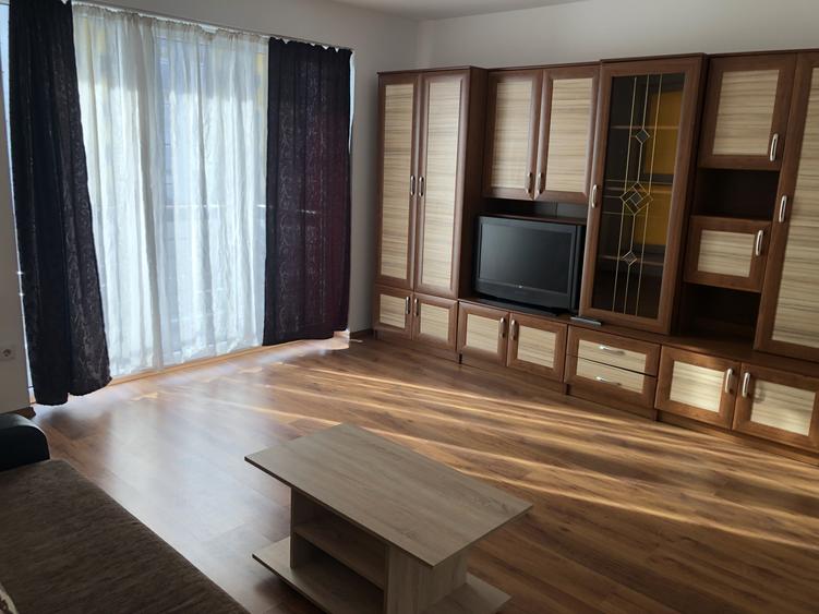 Ap 2 cam modern Avantgarden et 2 parcare, pivnita