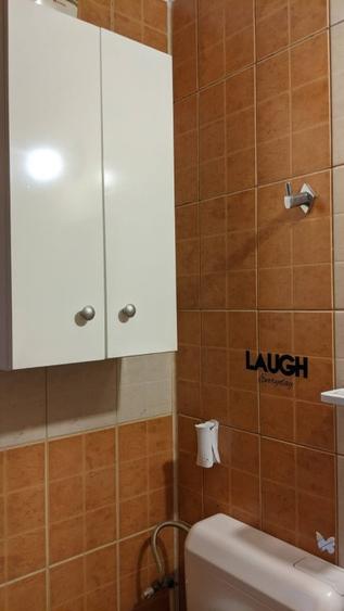 Apartament 2 camere mobilat si utilat complet, acces metrou, disponibil imediat.