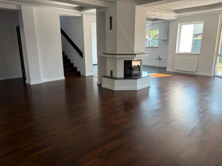 Vila 5 Camere Otopeni | Individuala | Curte Mare | Semineu Lemne