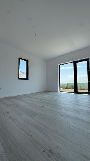 Casa INDIVIDUALA FINALIZATA, 8 Residence Balotesti, curte 510, casa 115 mpu