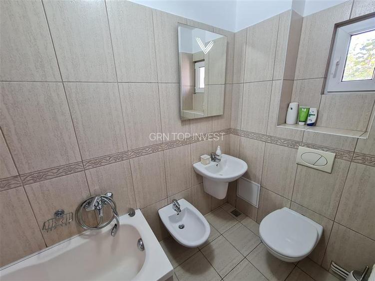Apartament 3 camere 2 bai si 2 balcoane zona Centrala - 9