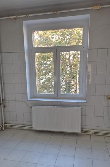 2 CAMERE ULTRACENTRAL, SPATIOS, CURAT