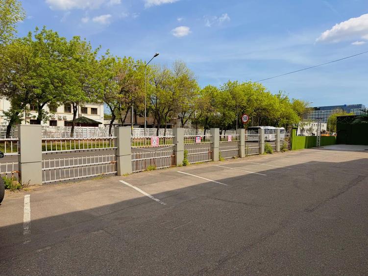 Inchiriere spatiu comercial in Complexul Comercial Mirano International 42