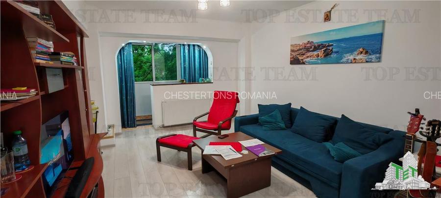 Apartament de 4 camere, cu centrala proprie, foarte spatios, in Militari, la 2 m