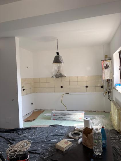 Casa moderna situata la 5 " manastire Cernica
