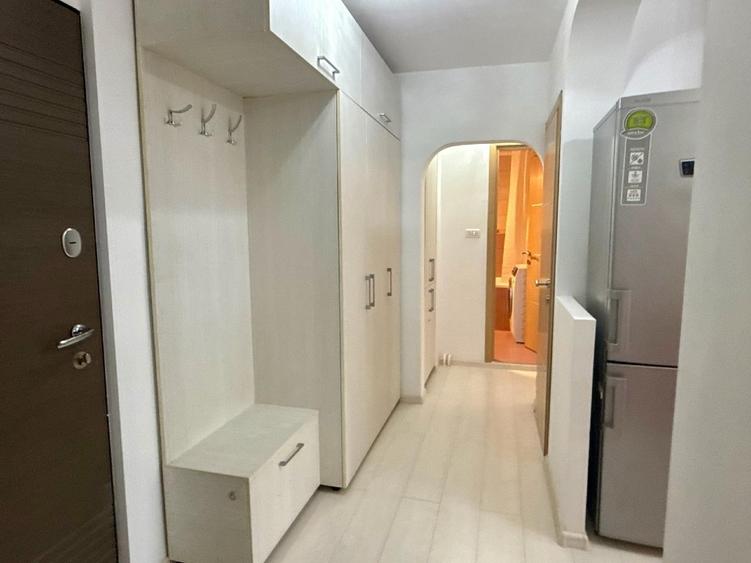 Inchiriez apartament 2 camere - Dristor