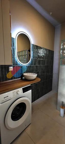 Apartament 2 camere la casa - curte - 2 locuri de parcare - Central