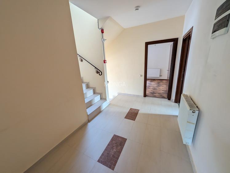 Casa 5 camere 220mp | 0 comision | Tunari central | 200mp teren - 40