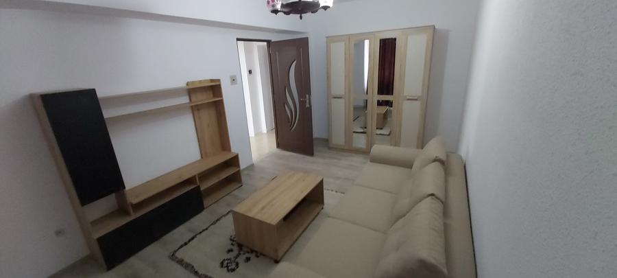 Apartament 3 camere de inchiriat, ultracentral Focsani