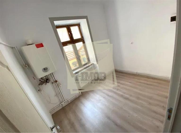 Spatiu comercial cu 2 camere in zona Centrala