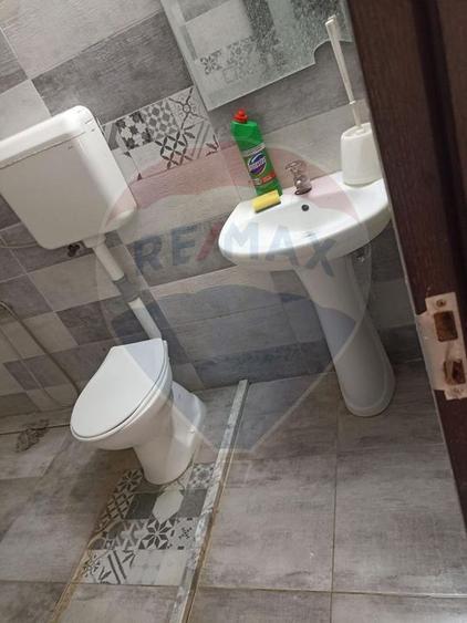 Pensiune 20 camere de vânzare zona Gradiste - Preluare chiriaș